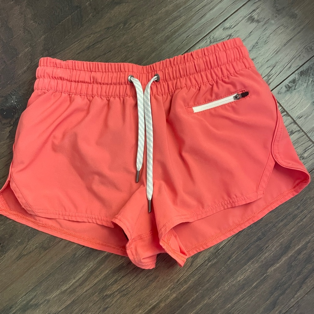 Vuori Clementine Women's Athletic Shorts